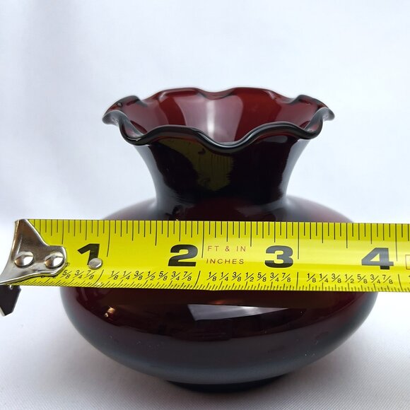 Anchor Hocking Vintage Royal Ruby Red Glass Ruffled Pair Vases Mid-Century 3 ¼” - Picture 9 of 9